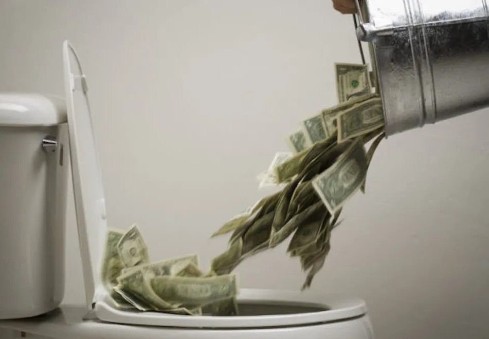 Romspen Flushing Investor Money
